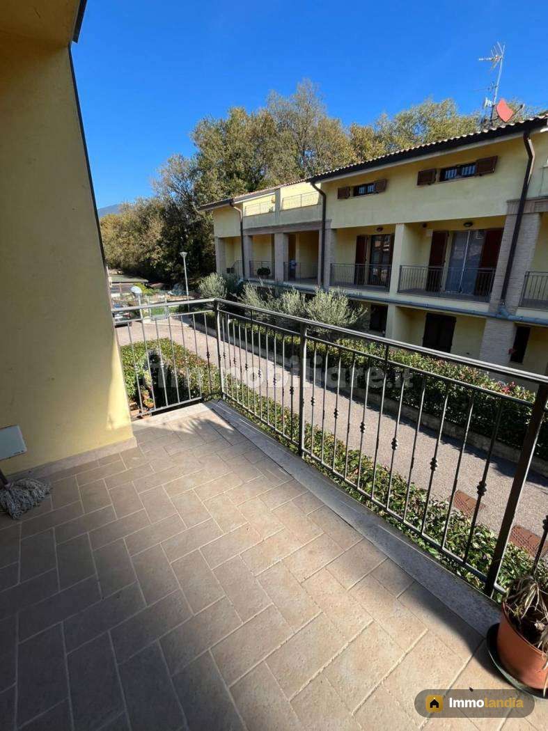 Cenerente, appartamento su due livelli con ingresso semi-indipendente