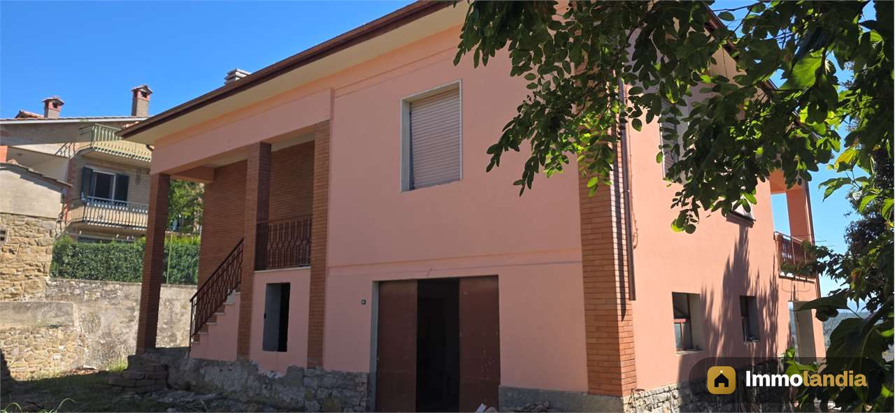 CASA SINGOLA FONTIGNANO - PERUGIA DA RISTRUTTURARE