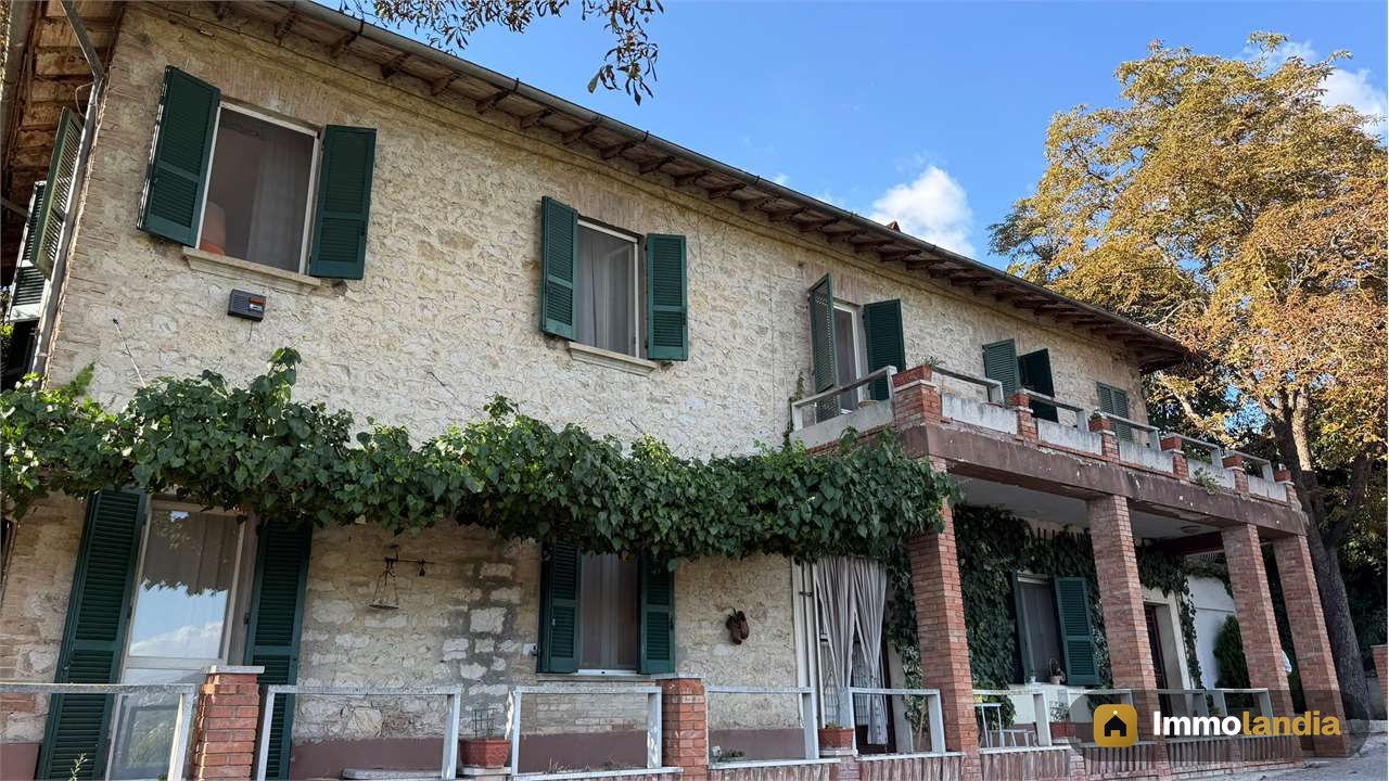 MANTIGNANA DI CORCIANO – LOC. BUCHIGNANO | VILLINO INDIPENDENTE